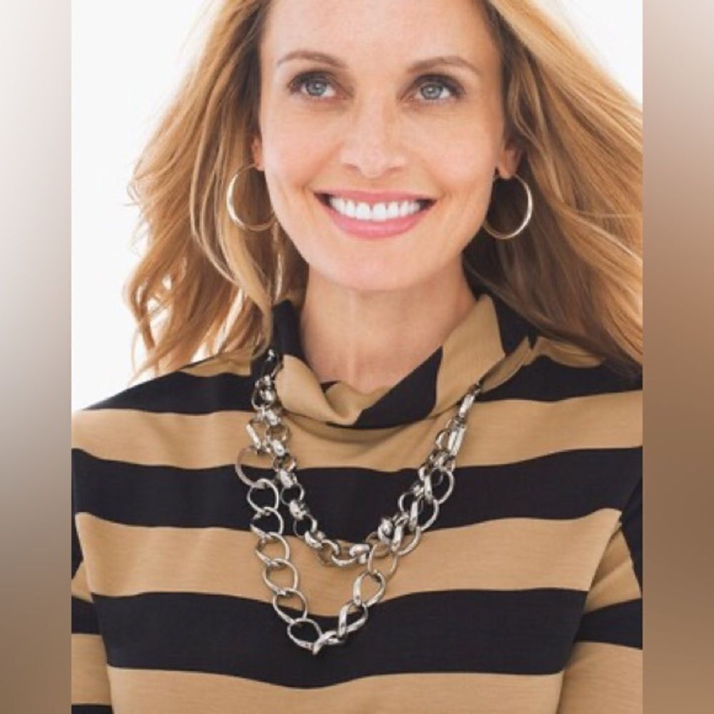 Chico’s Silver Double Layered Classy Link Kate Link Necklace